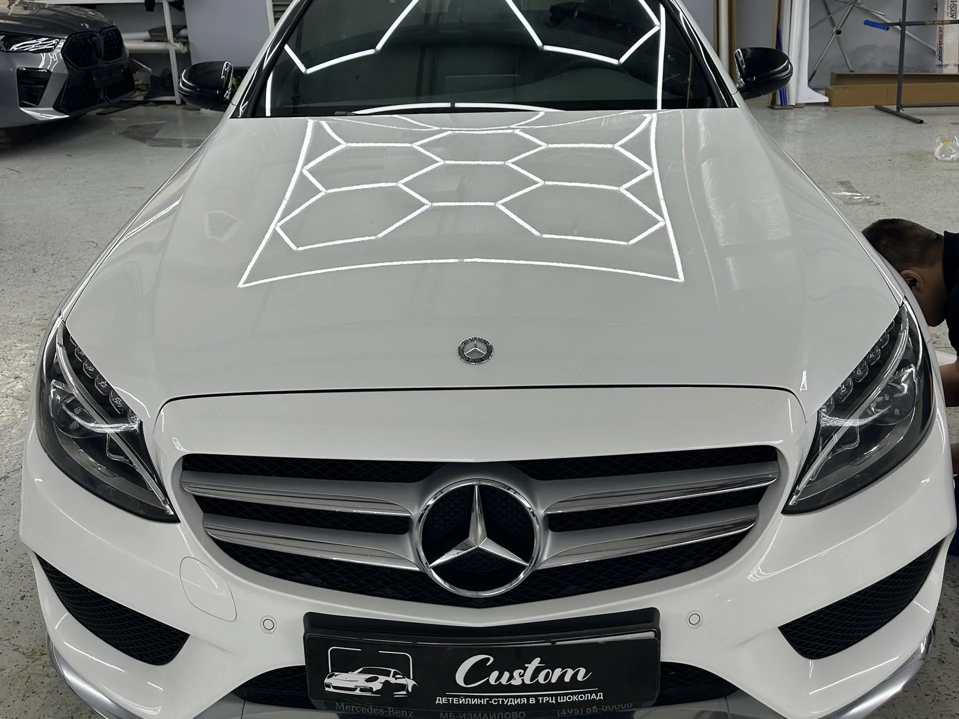 Бронирование пленкой Mercedes-Benz